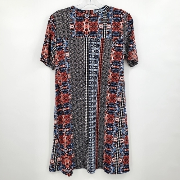 BCBGeneration Printed Mixed Media Swing Dress - Picture 3 of 8